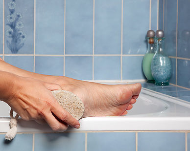 7 Steps for Ridding Yourself of Dry Feet